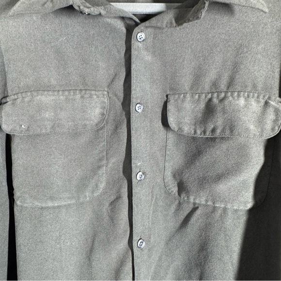 Van Heusen Gray Casual Button Down Shirt - Picture 6 of 6